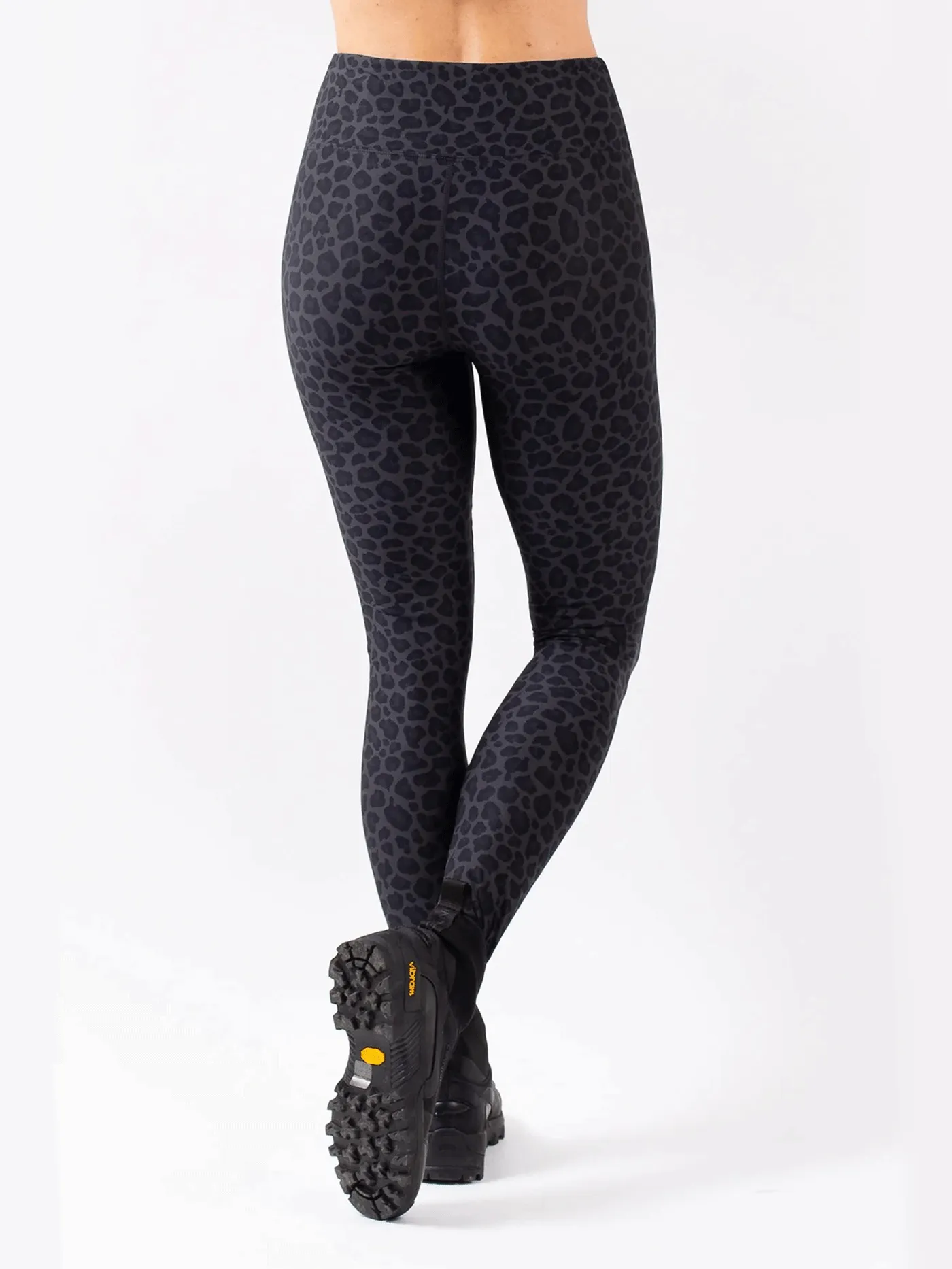 Icecold Tight Black Leopard Base Layer